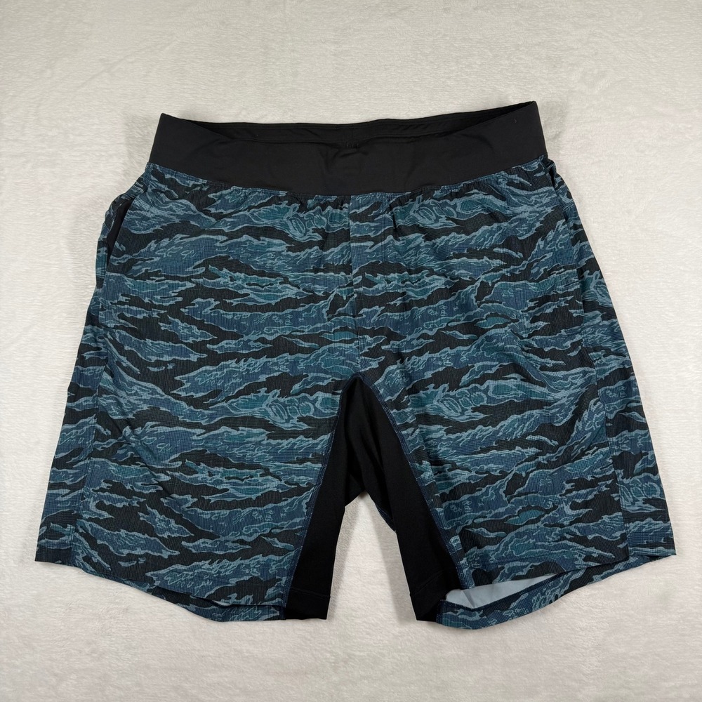 Lululemon Pace Breaker Short‎ XL Tiger Tide Blue Cast Black Camo Ripstop